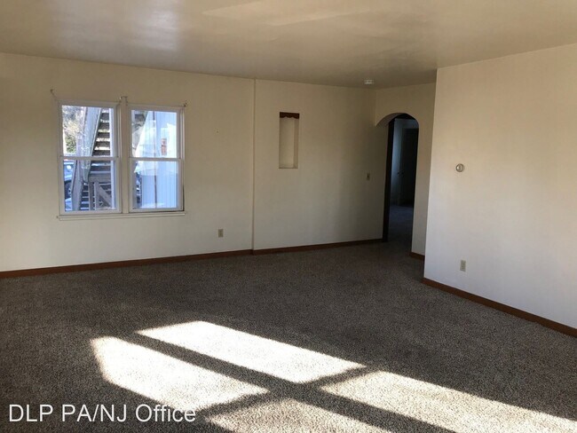 Foto del edificio - 211-205 1st St