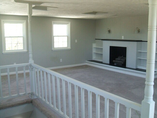 Foto del edificio - 1176 Red Hill Rd