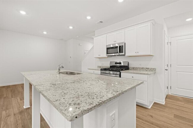 Foto del edificio - 101 Smithwood Dr