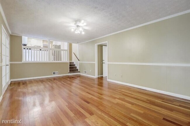 Foto del edificio - 4 br, 3 bath House - 1909 CHEYENNE Trail