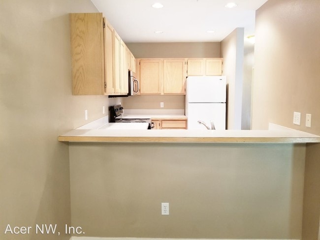Building Photo - 3111 156th St SW