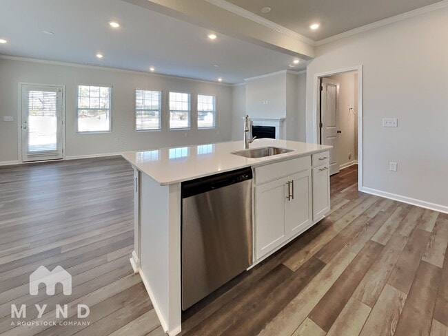 Building Photo - 1028 Aspen Pointe Trl