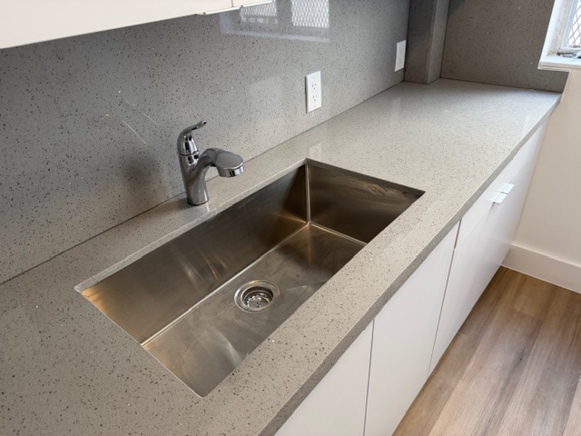 Building Photo - 1044 Michigan Ave