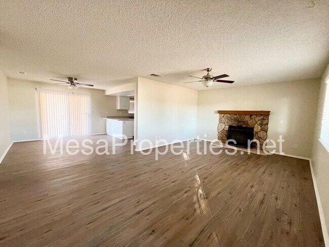 Foto del edificio - 22854 Itasca Rd