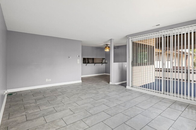 Building Photo - 4014 193rd St