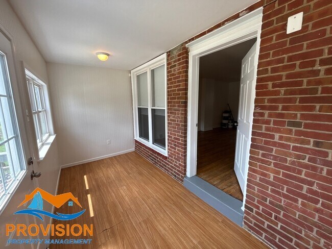Foto del edificio - 7944 St Bridget Ln