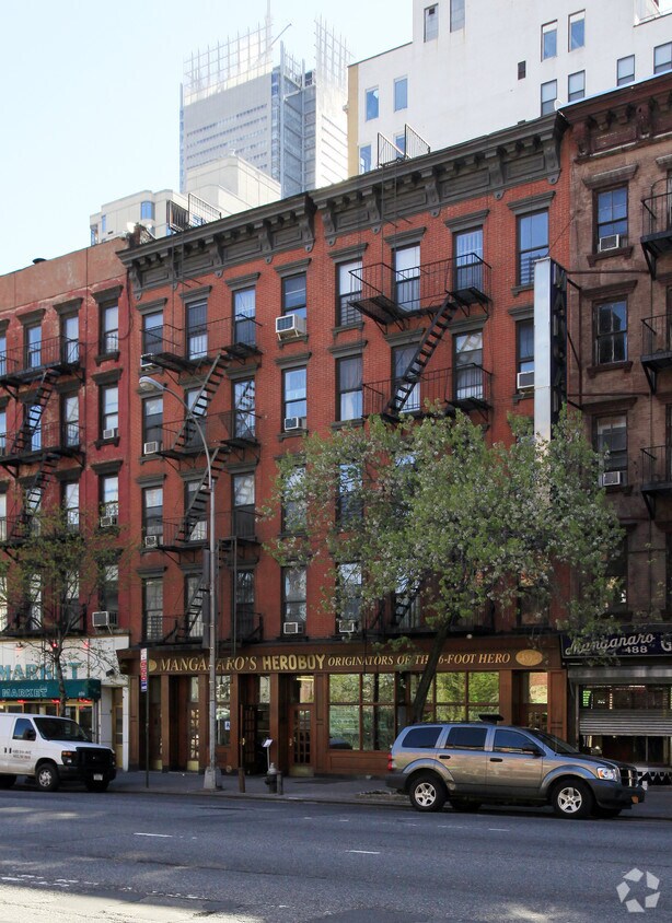 Primary Photo - 354 W 38th St