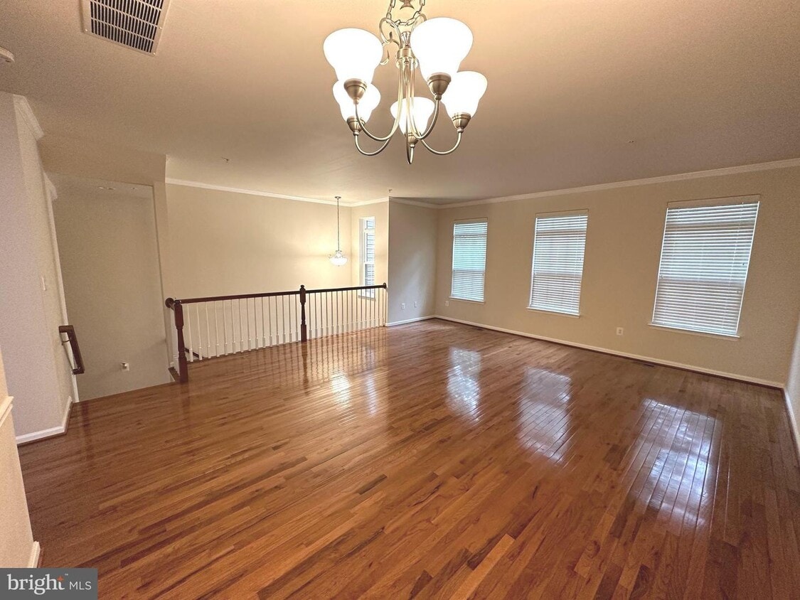 13509 Latrobe Ln, Clarksburg, MD 20871 Townhome Rentals in Clarksburg