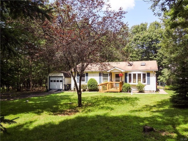 Building Photo - 49 Locust Ln