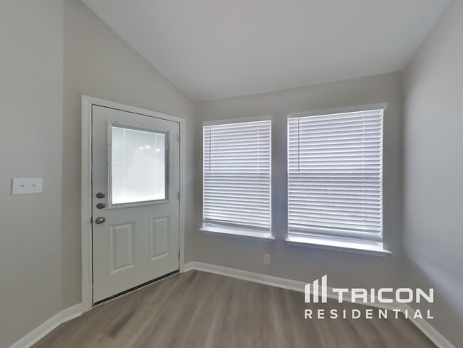 Building Photo - 4003 Mistflower Drive Converse TX