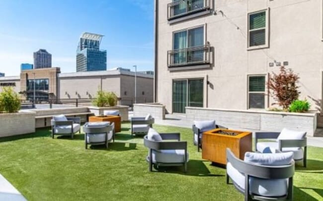 Foto del edificio - 707 Park Ave NE