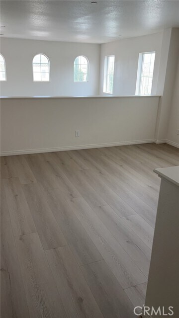 Foto del edificio - 9340 Bistro Pl