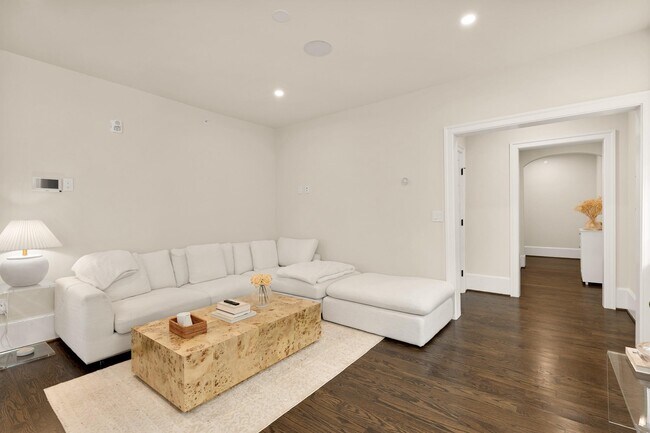 Foto del edificio - 1305 30th St NW