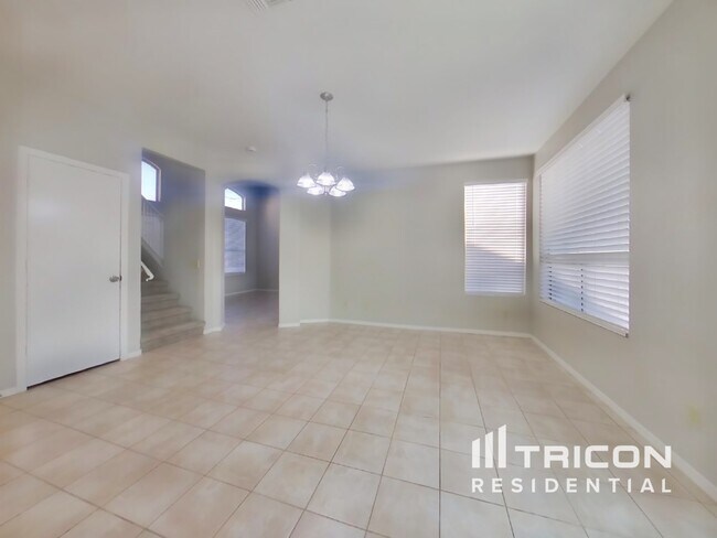 Foto del edificio - 3802 W Firehawk Dr
