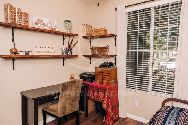 Foto del edificio - Spacious Home in the Lincoln Crossing Community, walking distance to Lincoln Crossing Elementary