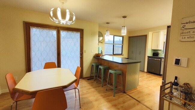 Foto del edificio - 712 SW 327th St