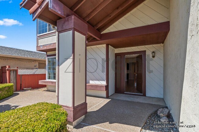 Building Photo - 33525 Bardolph Cir