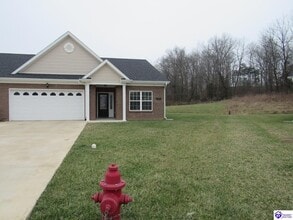 Building Photo - 172 Shirley Blvd