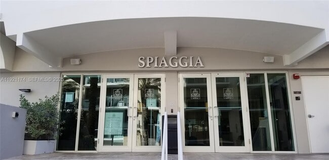 Building Photo - 9499 Collins Ave