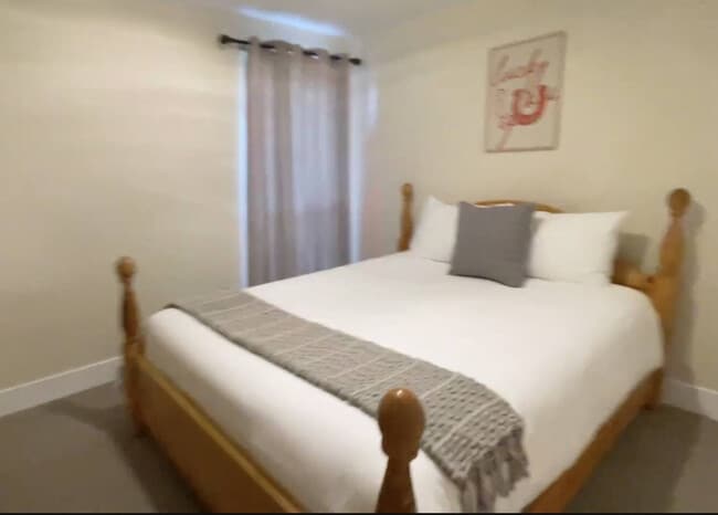 Foto del edificio - 3588 Bengal Blvd