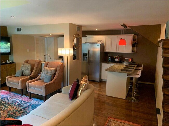 Foto del edificio - 2933 Shelby Ave
