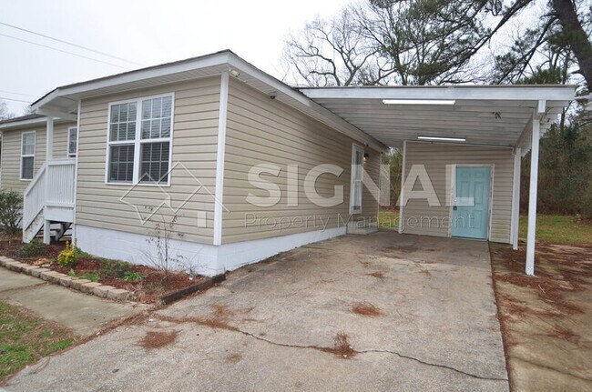 Building Photo - 13 Union Camp Rd