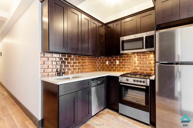 Building Photo - 1322 Prospect Pl