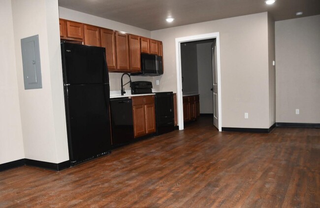 Building Photo - 119 Bonita Ave