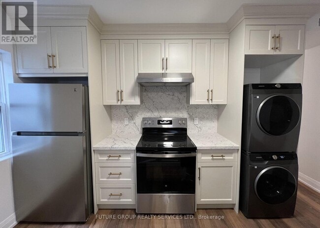 Photo du bâtiment - 4876 Simcoe St