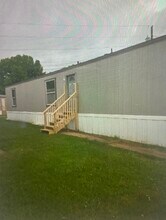 Building Photo - 50 Coach Dr