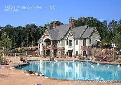 Building Photo - 4 bedroom in Seneca SC 29678