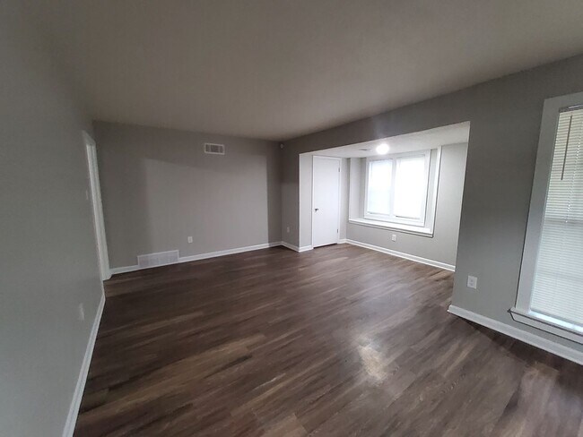 Foto del edificio - 3979 Longsneck Ave