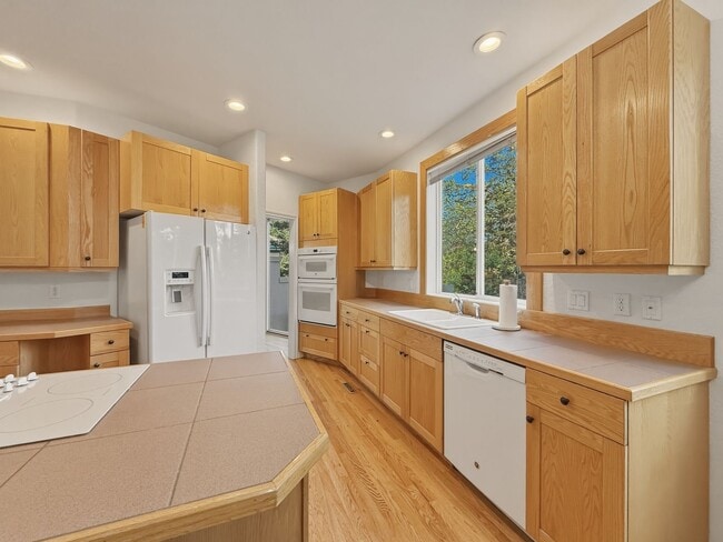 Building Photo - 4324 Clay Commons Ct