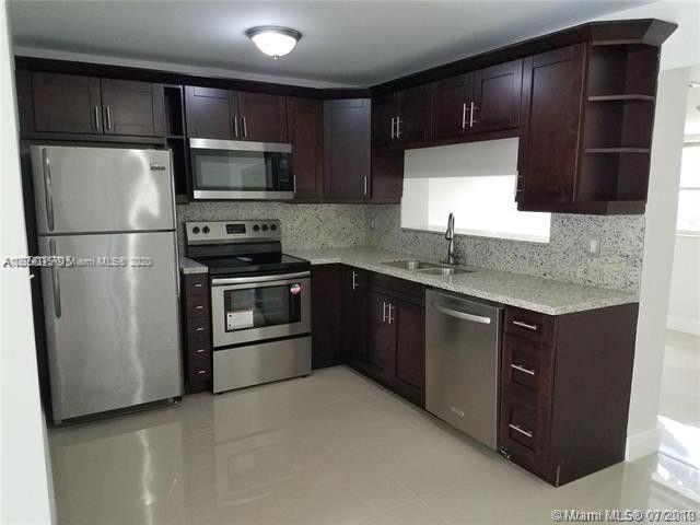 Foto del edificio - 5620 Freedom St