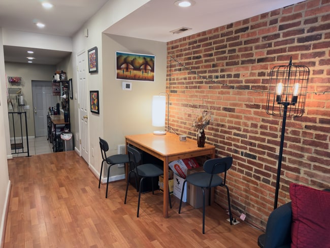 Building Photo - 450 Federal St