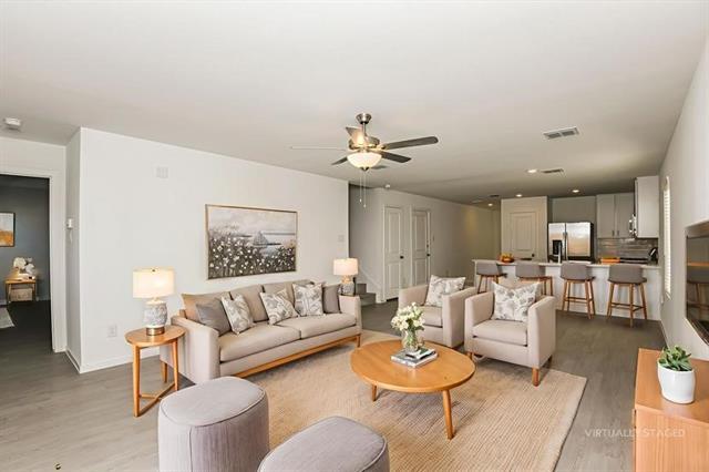 Building Photo - 2700 Mistwood Dr