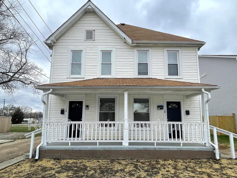 Primary Photo - 16 Iowa Street