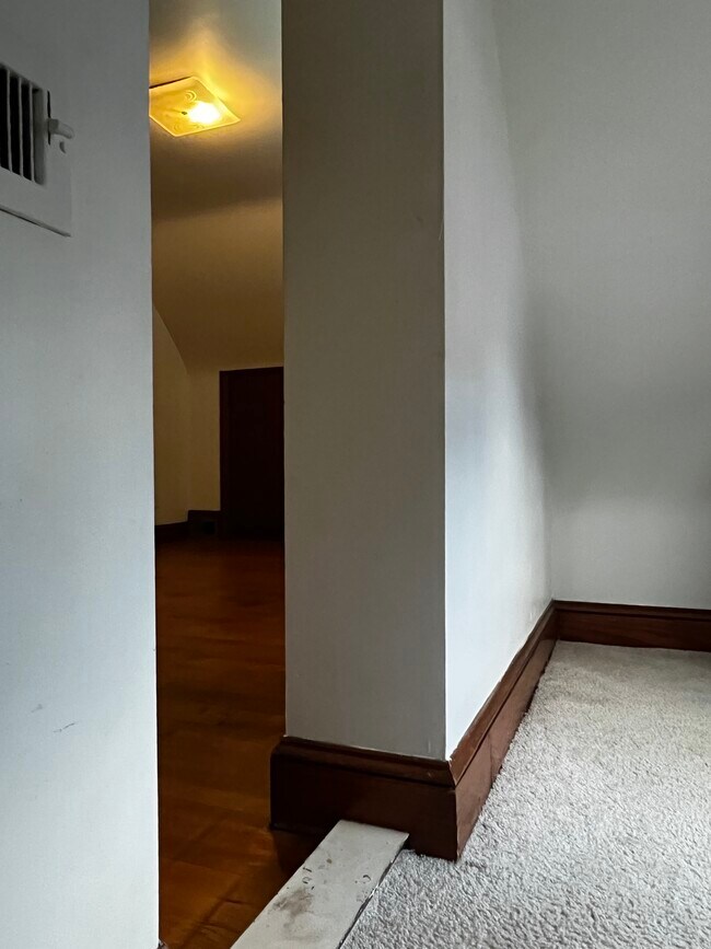 Foto del edificio - 172 E Green St