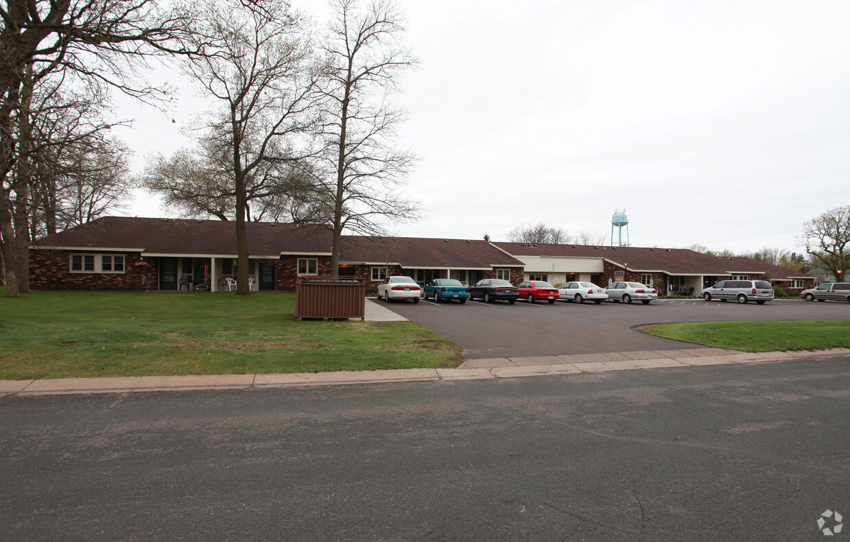 Building Photo - Fair Oaks Apartments