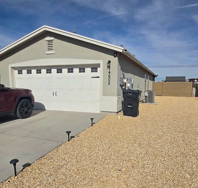 Building Photo - 14605 Mescal Bean Ct