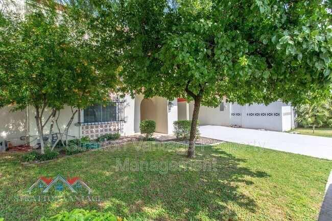 Foto del edificio - 3507 North 25th Pl