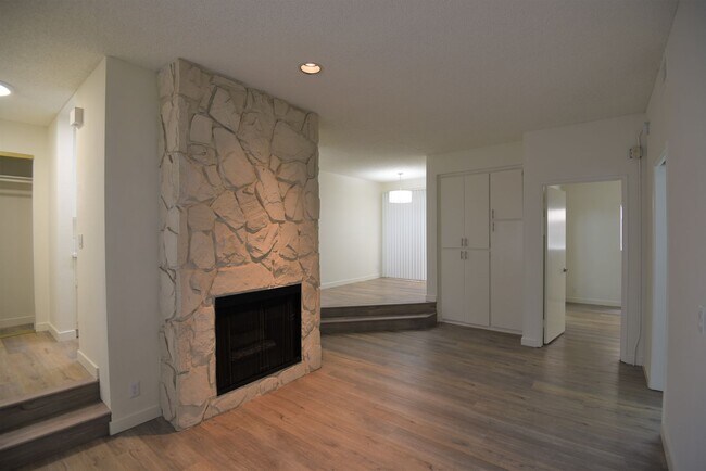 Foto del edificio - 11315 Moorpark St