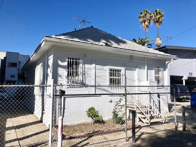 Building Photo - AWH