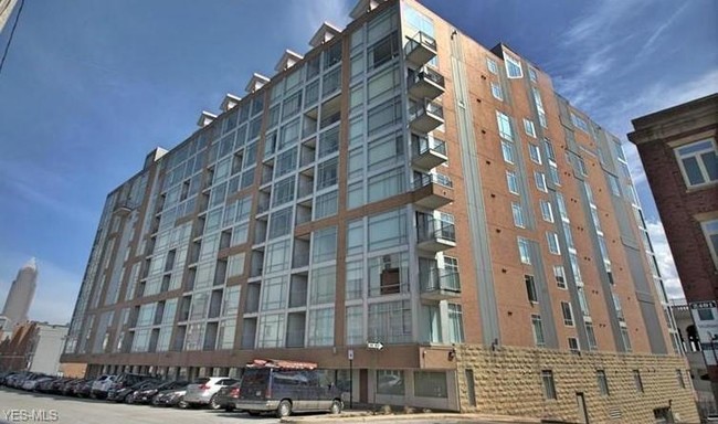 Building Photo - 2222 Detroit Ave