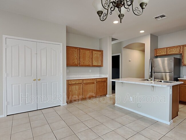 Building Photo - 143 S 152nd Ave