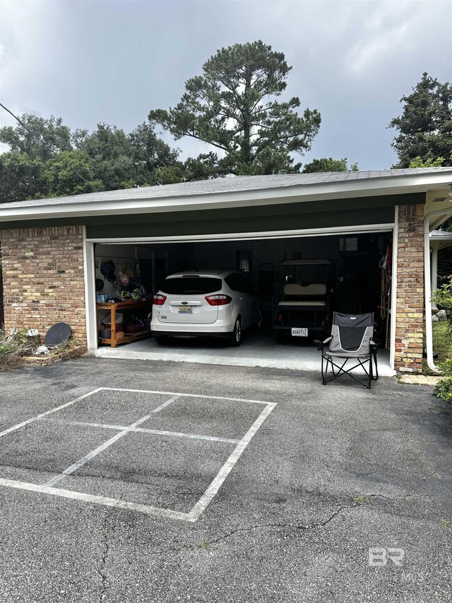 Building Photo - 754 Washington Dr
