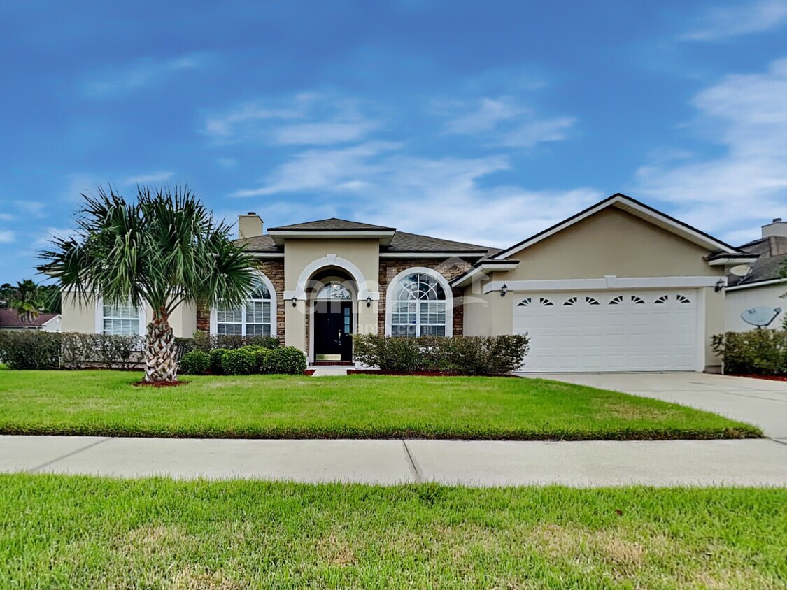 Foto principal - 817 Lord Nelson Boulevard