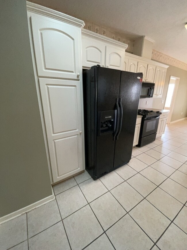 Building Photo - 107 Oakleigh Dr