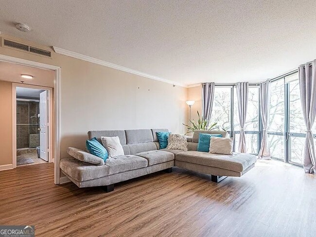 Building Photo - 2870 Pharr Ct S Northwest