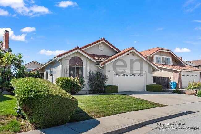 Building Photo - 1132 Pebblewood Way